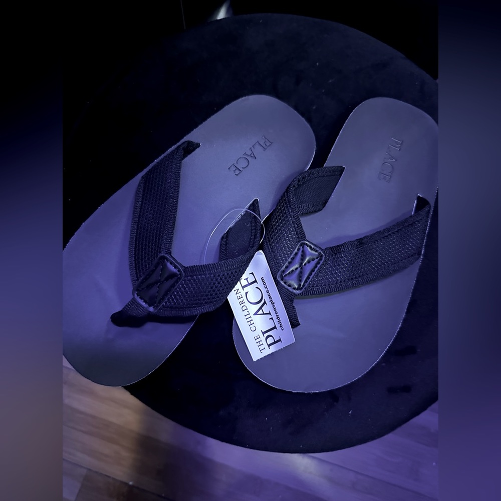 Kids sandals